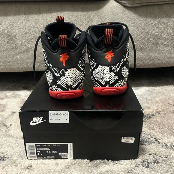 Nike Little Posite One - GS 7 (Used - Good Condition)